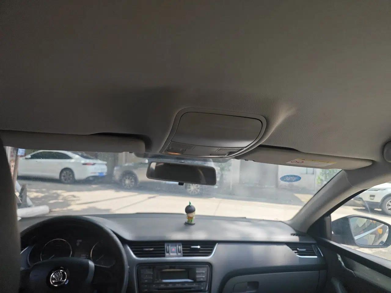 Skoda Octavia 2015 1.6L Automatic Yijie Edition — миниатюра 18