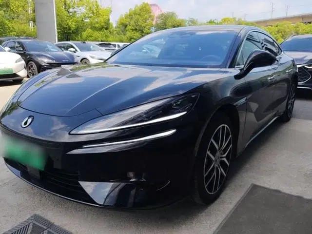 Denza Z9 2024 1100 km Four-Wheel Drive Max Version