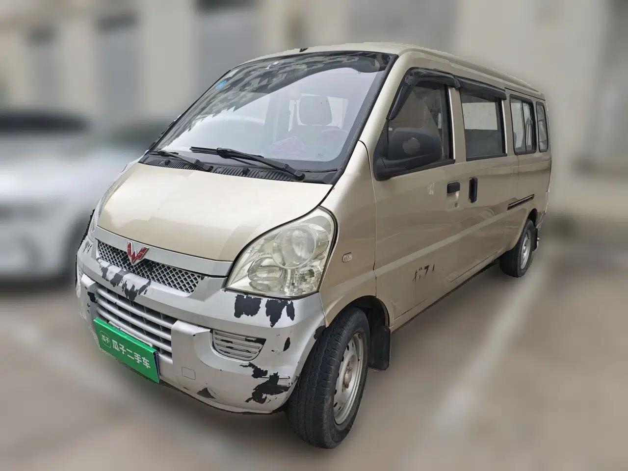 Wuling Rongguang 2012 1.5L Extended Basic Version — миниатюра 1