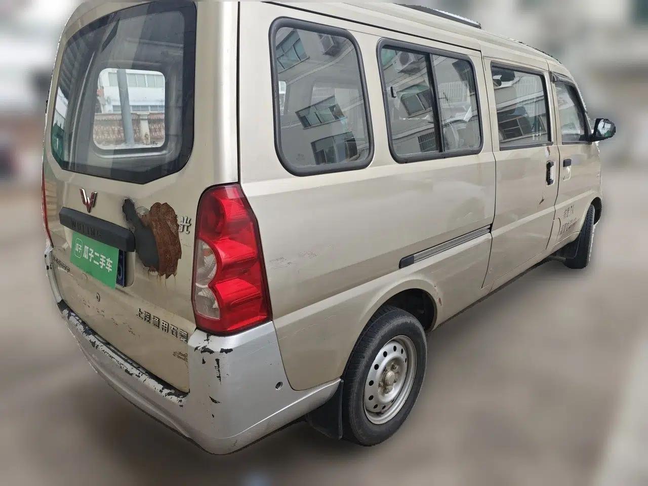 Wuling Rongguang 2012 1.5L Extended Basic Version — миниатюра 6