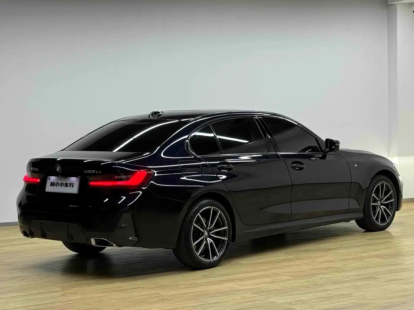 2023 BMW 3 Series 325Li M Sport Package — миниатюра 29