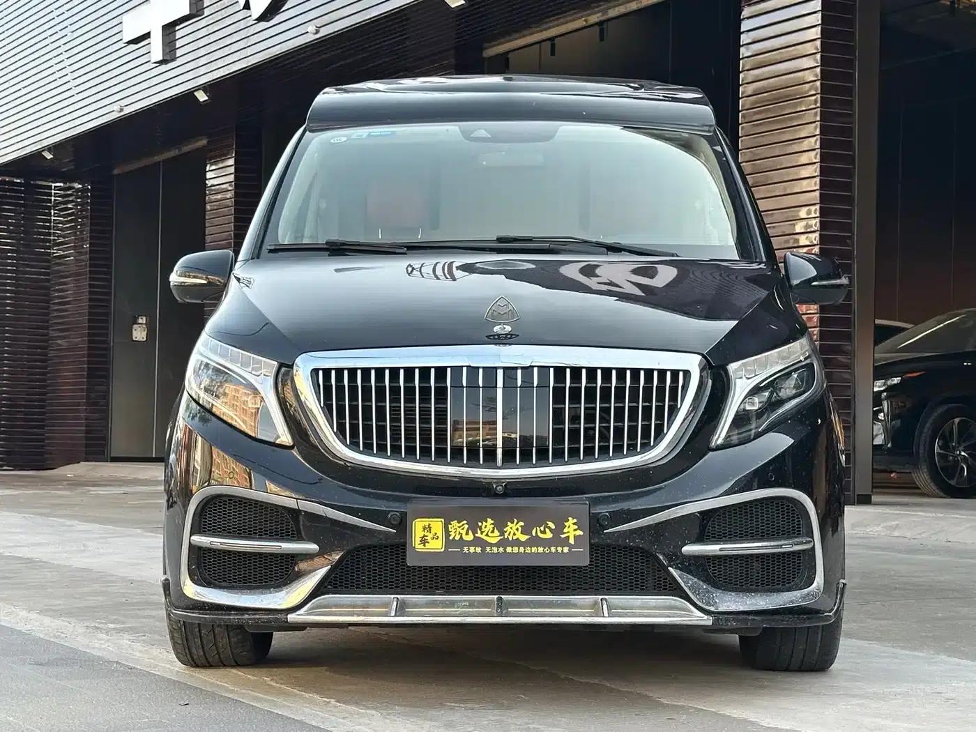 Mercedes-Benz V-Class 2018 V 260 L Premium Extended Edition (China VI Emission Standard) — миниатюра 2