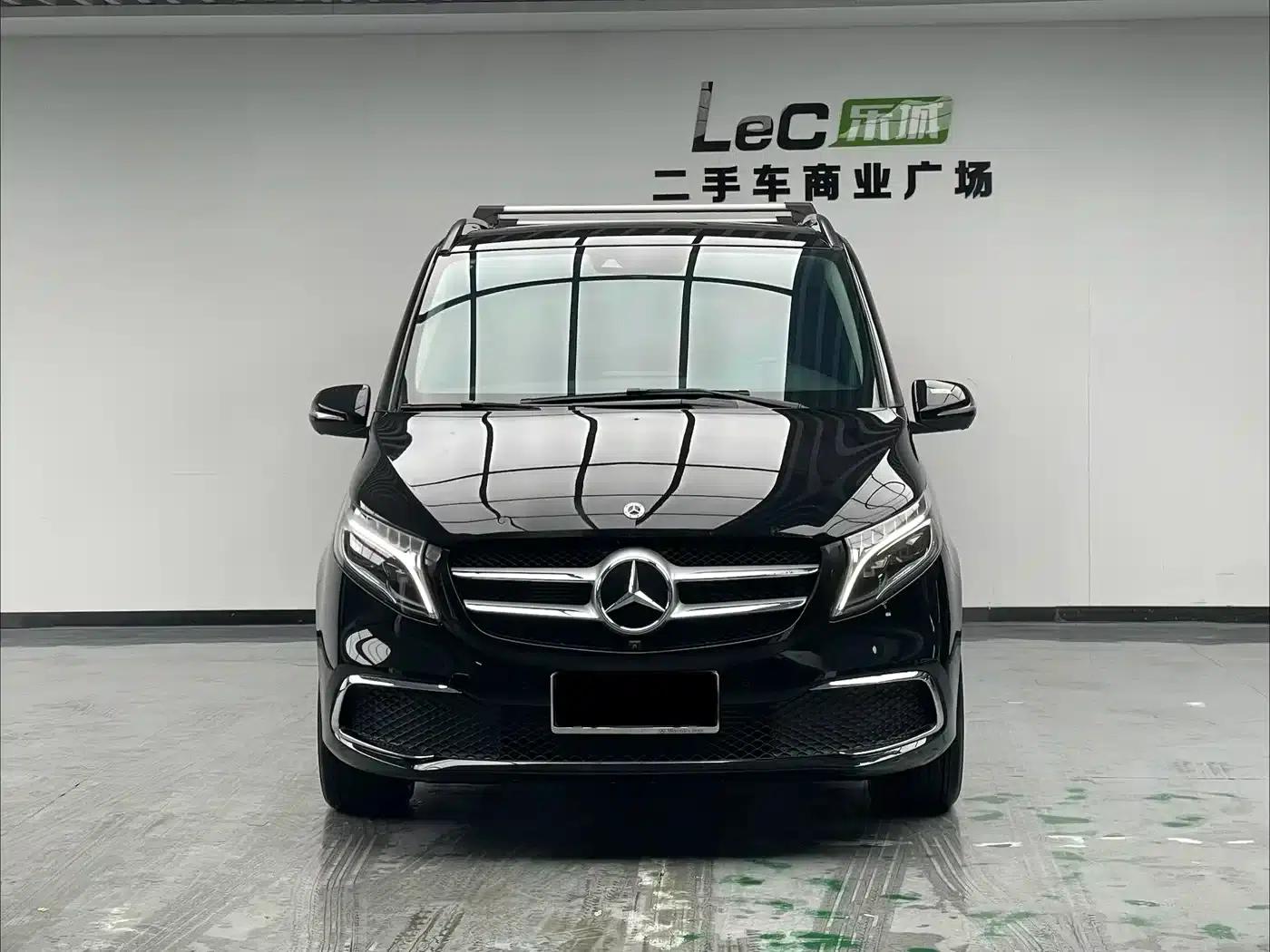 Mercedes-Benz V-Class 2020 V 260 Premium Edition — миниатюра 2