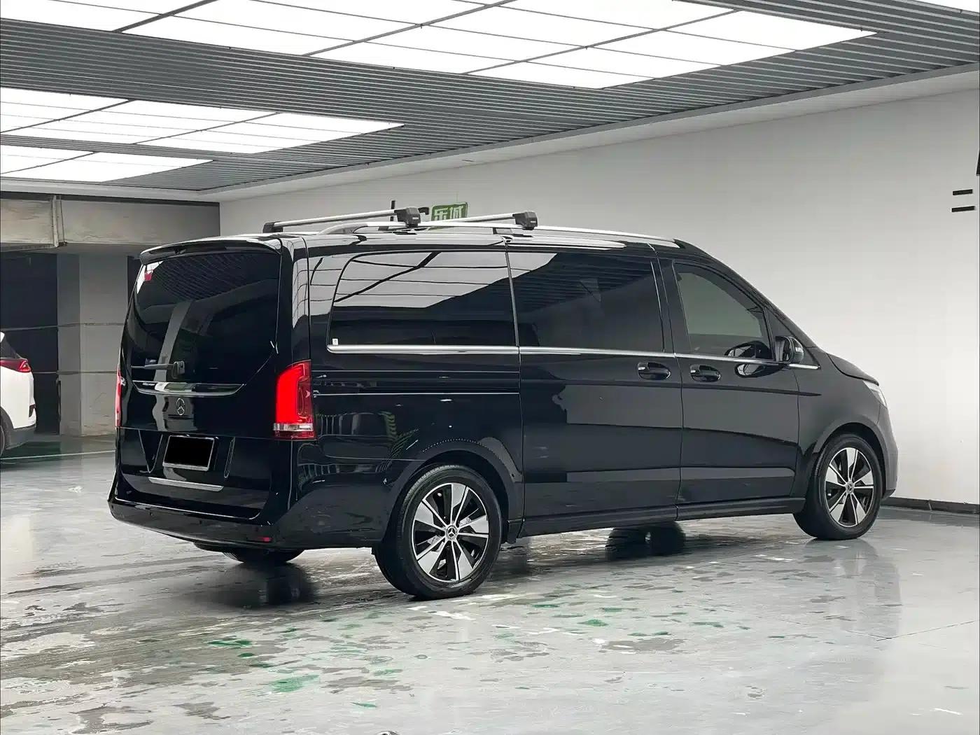 Mercedes-Benz V-Class 2020 V 260 Premium Edition — миниатюра 4