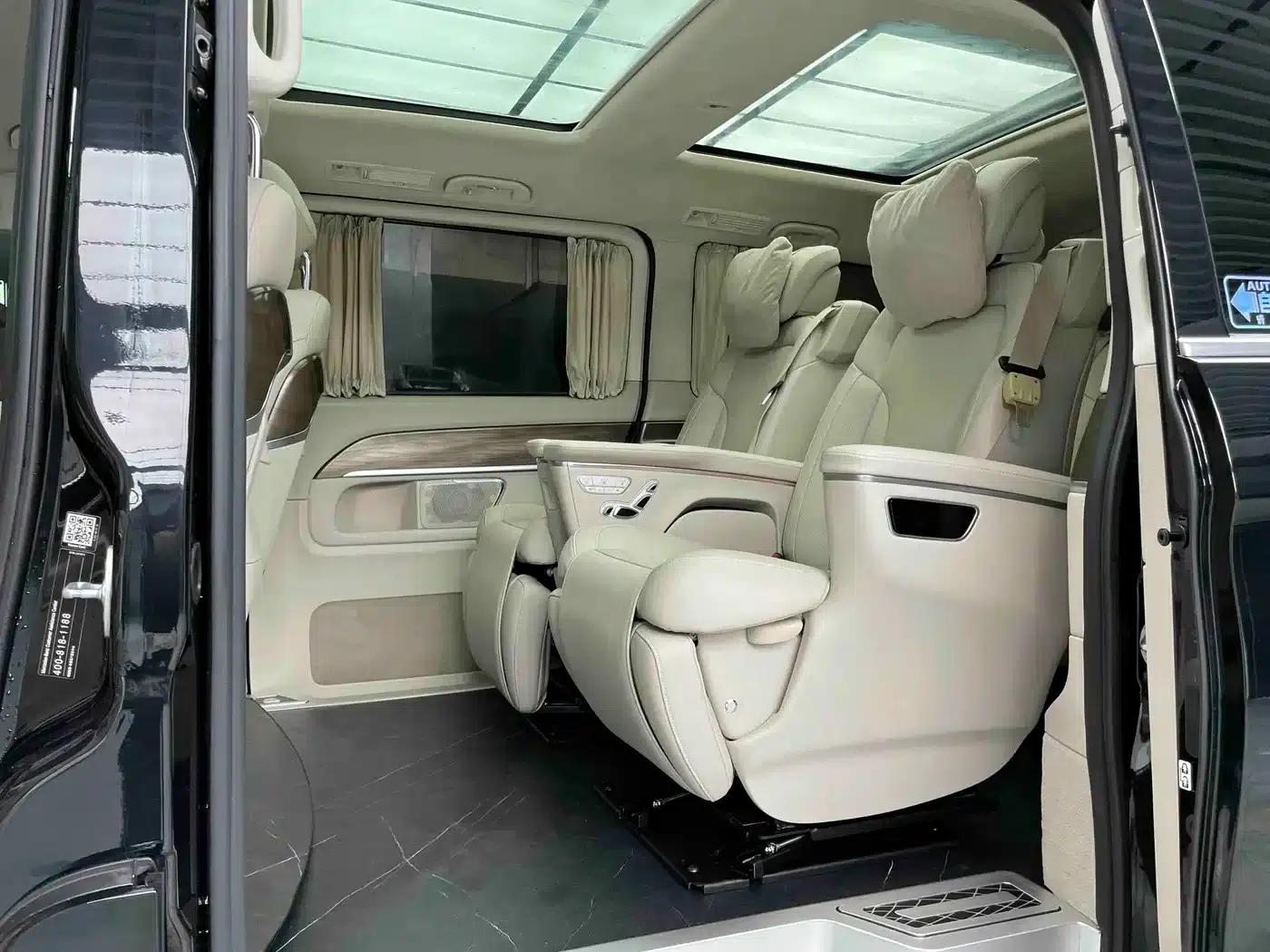 Mercedes-Benz V-Class 2022 V 260 L Long Wheelbase Luxury Edition — миниатюра 19