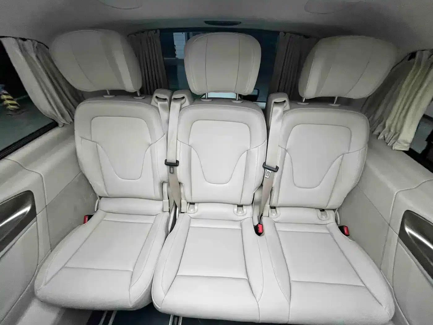 Mercedes-Benz V-Class 2022 V 260 L Long Wheelbase Luxury Edition — миниатюра 8