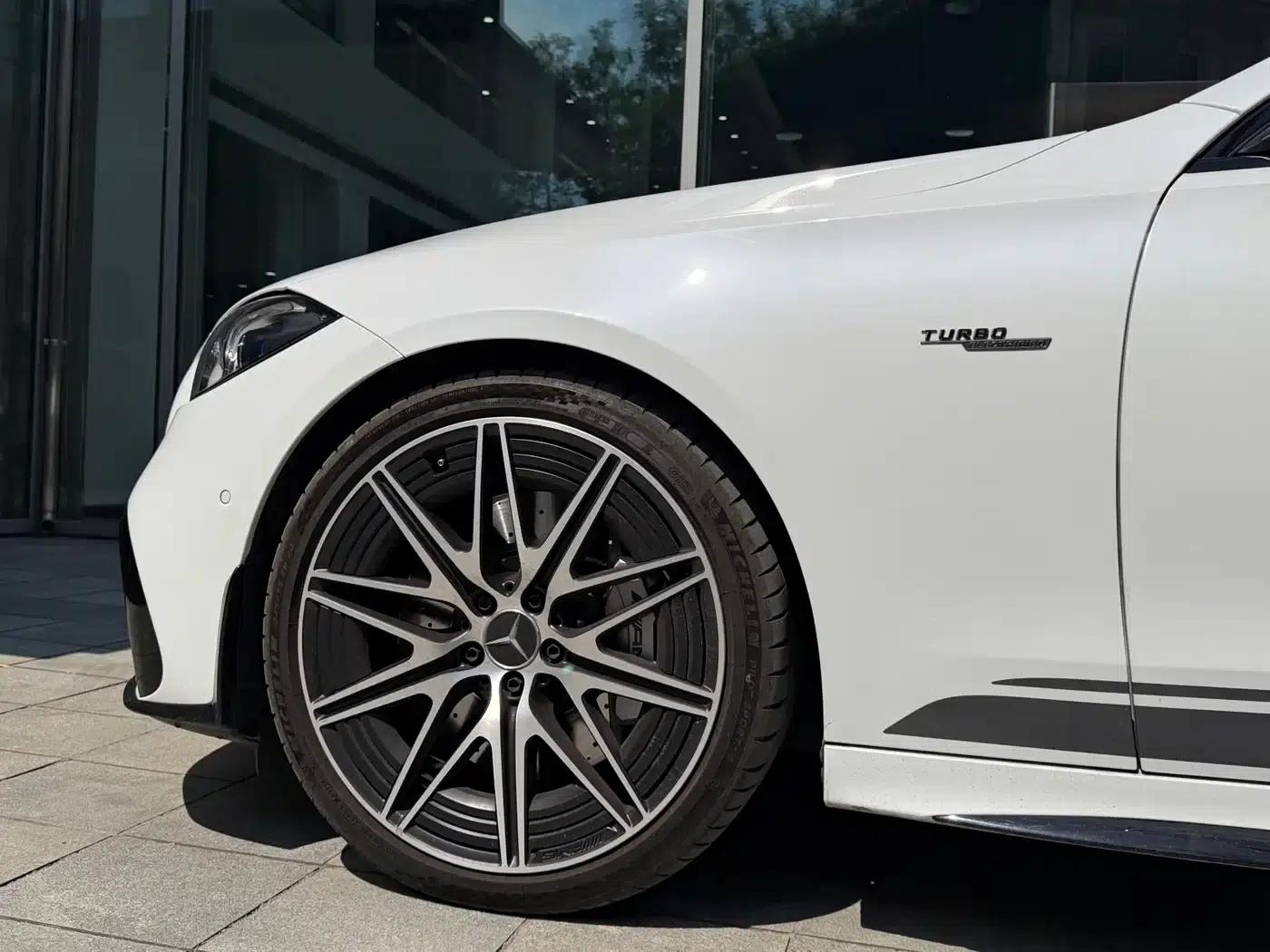 2024 Mercedes-Benz C-Class AMG Facelift AMG C 43 4MATIC Estate Special Edition — миниатюра 4
