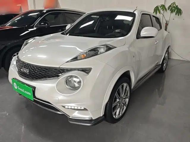 Infiniti ESQ 2014 1.6L Spontaneous Edition