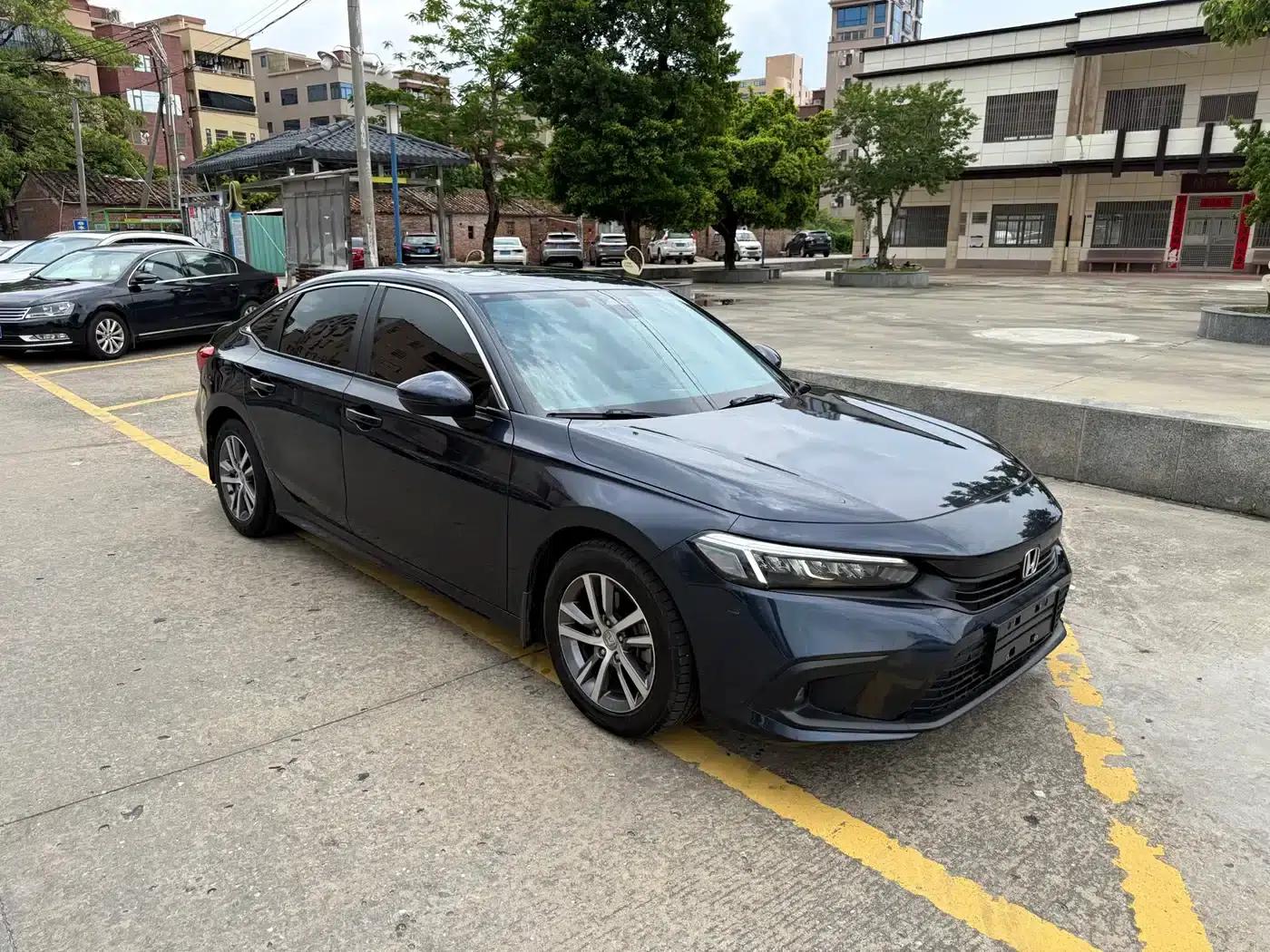 2022 Civic 240TURBO CVT Sport Edition — миниатюра 3