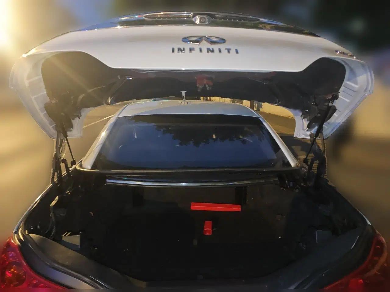 Infiniti Q60 2013 3.7L — миниатюра 19