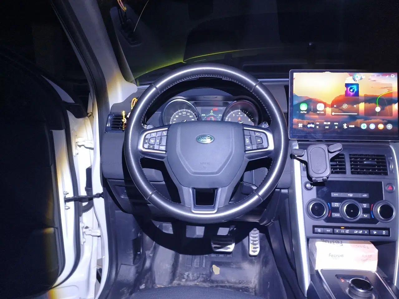 Land Rover Discovery Sport 2018 240 PS SE Version — миниатюра 10