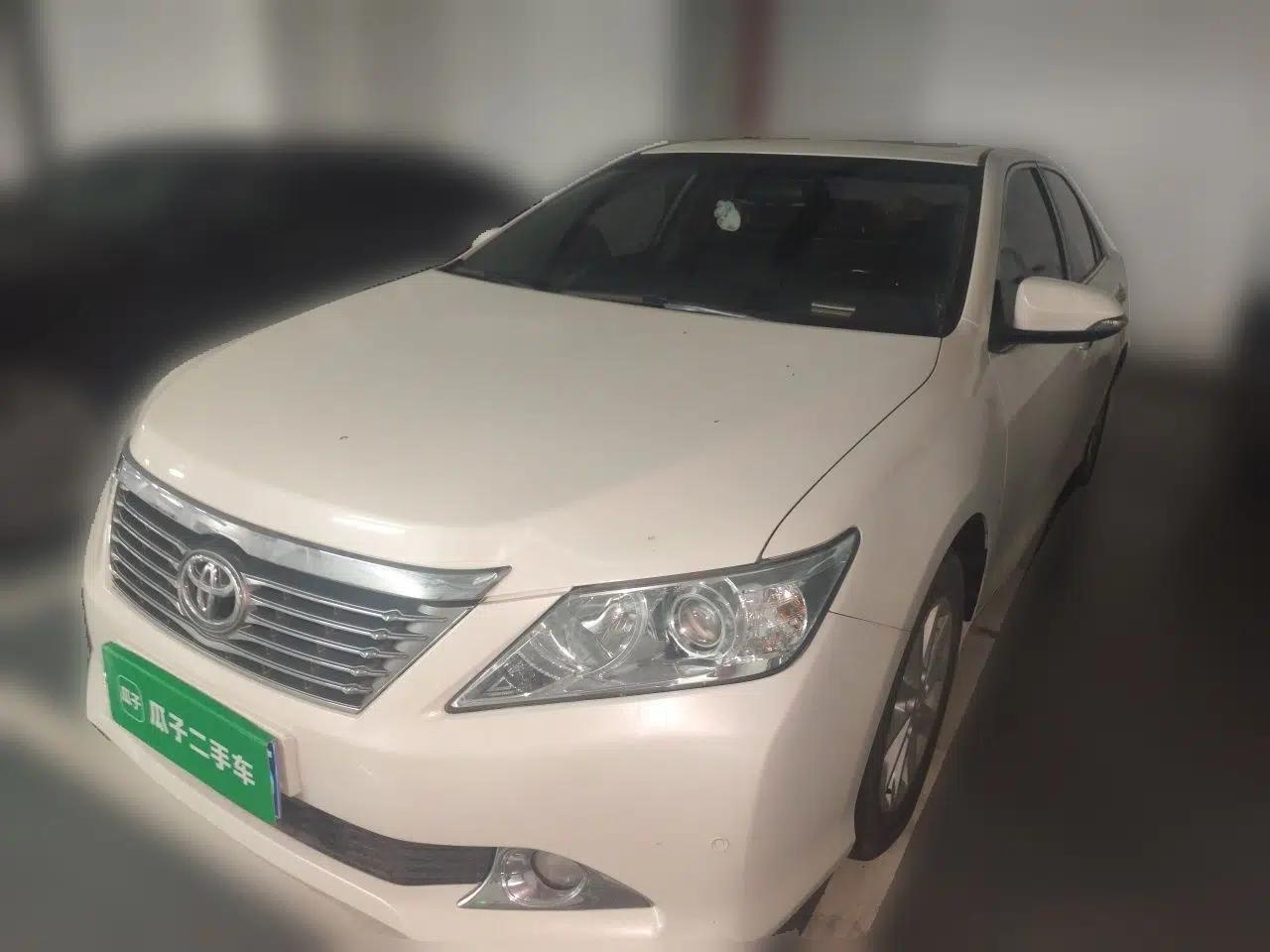 Toyota Camry 2013 2.0G Comfort Edition — миниатюра 1