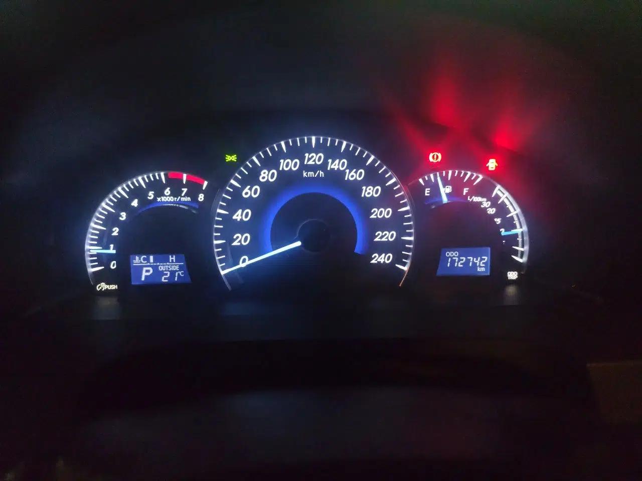 Toyota Camry 2013 2.0G Comfort Edition — миниатюра 11