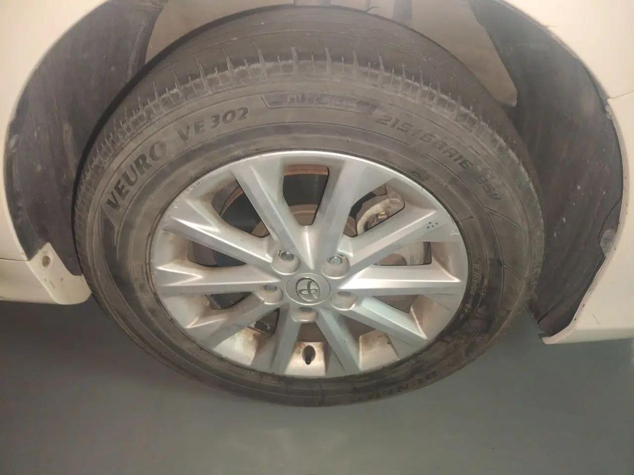 Toyota Camry 2013 2.0G Comfort Edition — миниатюра 8