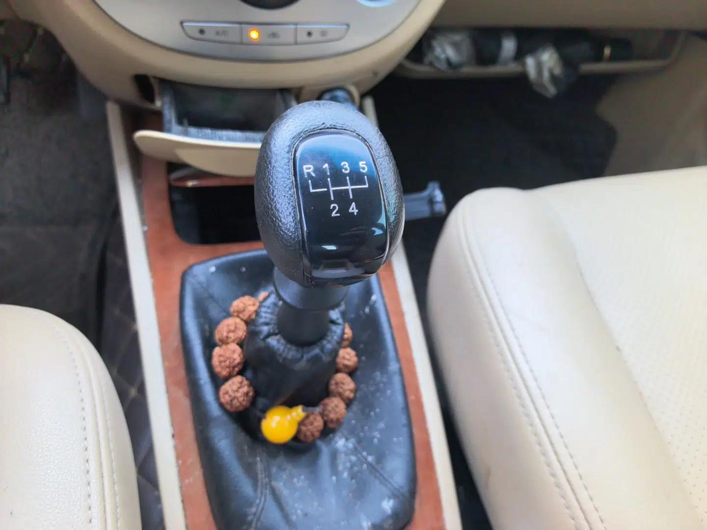 Buick Excelle 2011 1.6 LE-MT — миниатюра 14