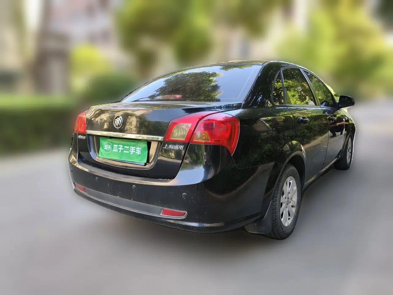 Buick Excelle 2013 1.5L Automatic Classic Model — миниатюра 6