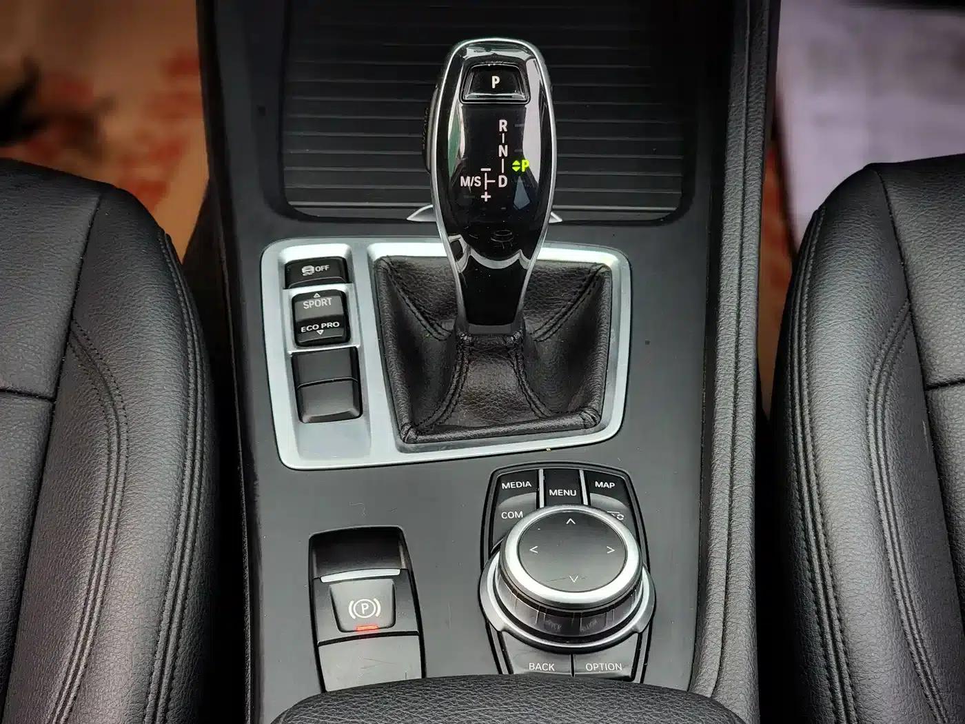 2022 BMW 1 Series 120i M Sport — миниатюра 16