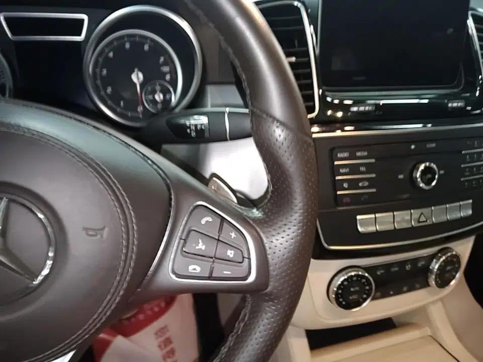 Mercedes-Benz GLS 2016 GLS 400 4MATIC Dynamic Model — миниатюра 16