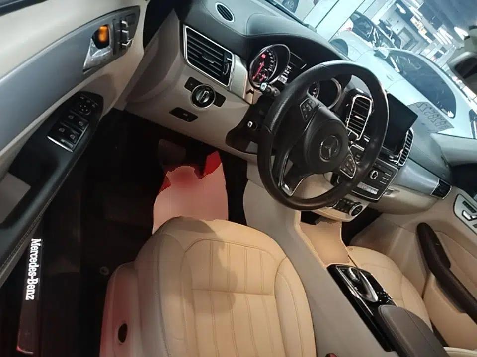 Mercedes-Benz GLS 2016 GLS 400 4MATIC Dynamic Model — миниатюра 18