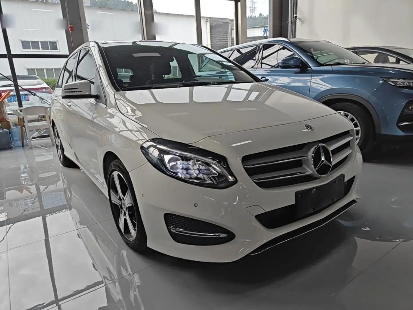 Mercedes-Benz B-Class 2017 B 200 Fashion Model — миниатюра 3