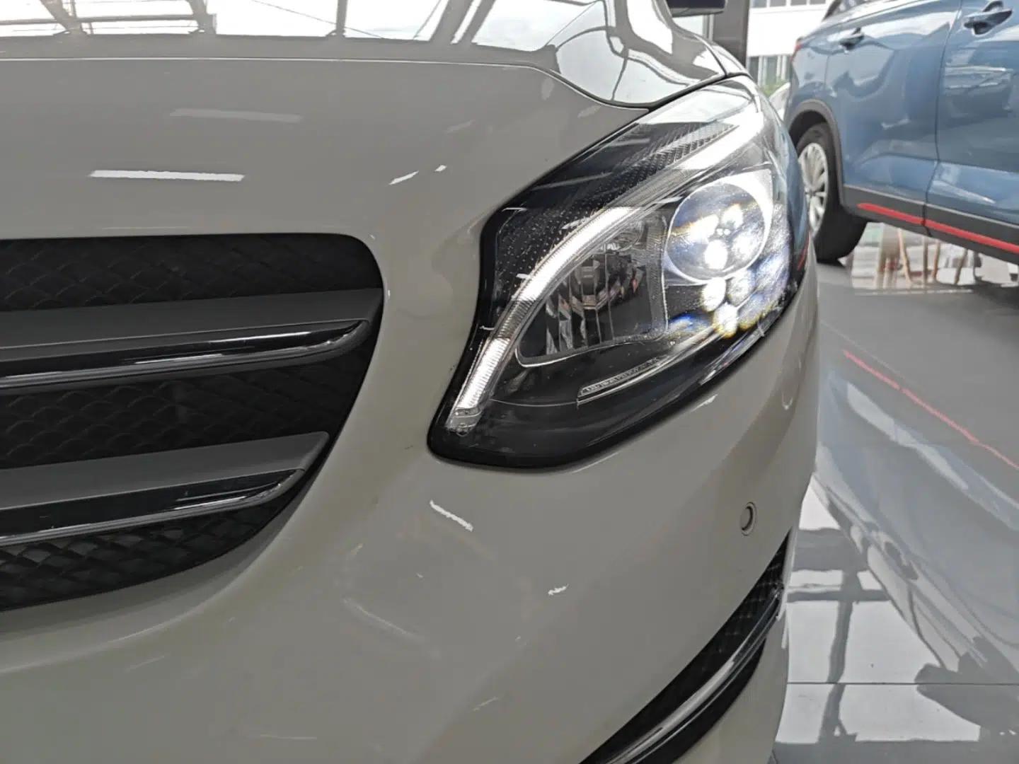 Mercedes-Benz B-Class 2017 B 200 Fashion Model — миниатюра 8