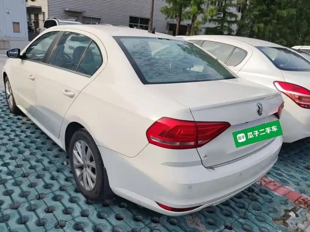 2015 Volkswagen Lavida 1.6L Automatic Comfort Edition — миниатюра 5
