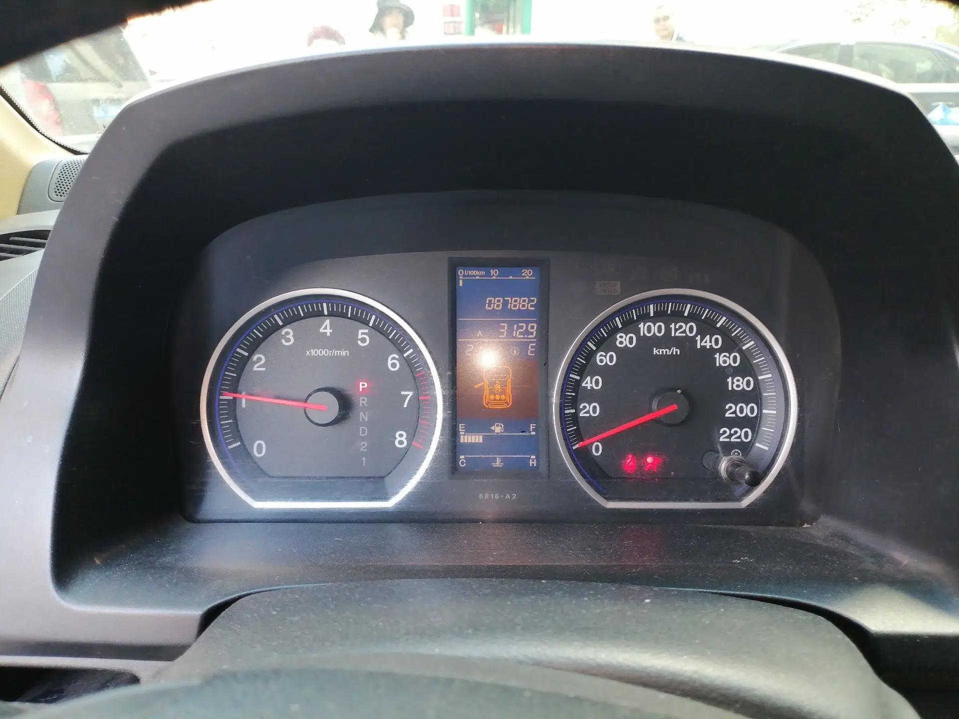 Honda CR-V 2010 2.4L automatic four-wheel drive luxury version — миниатюра 11