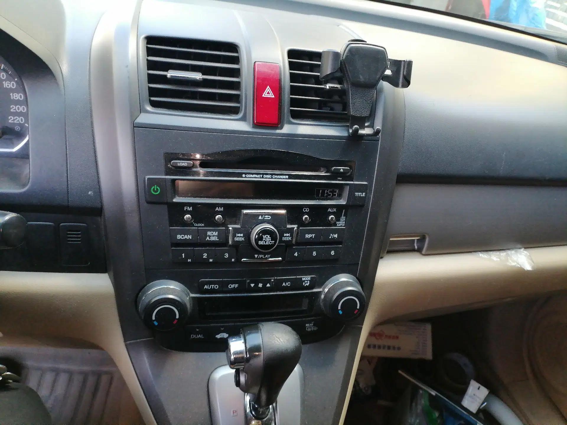 Honda CR-V 2010 2.4L automatic four-wheel drive luxury version — миниатюра 13