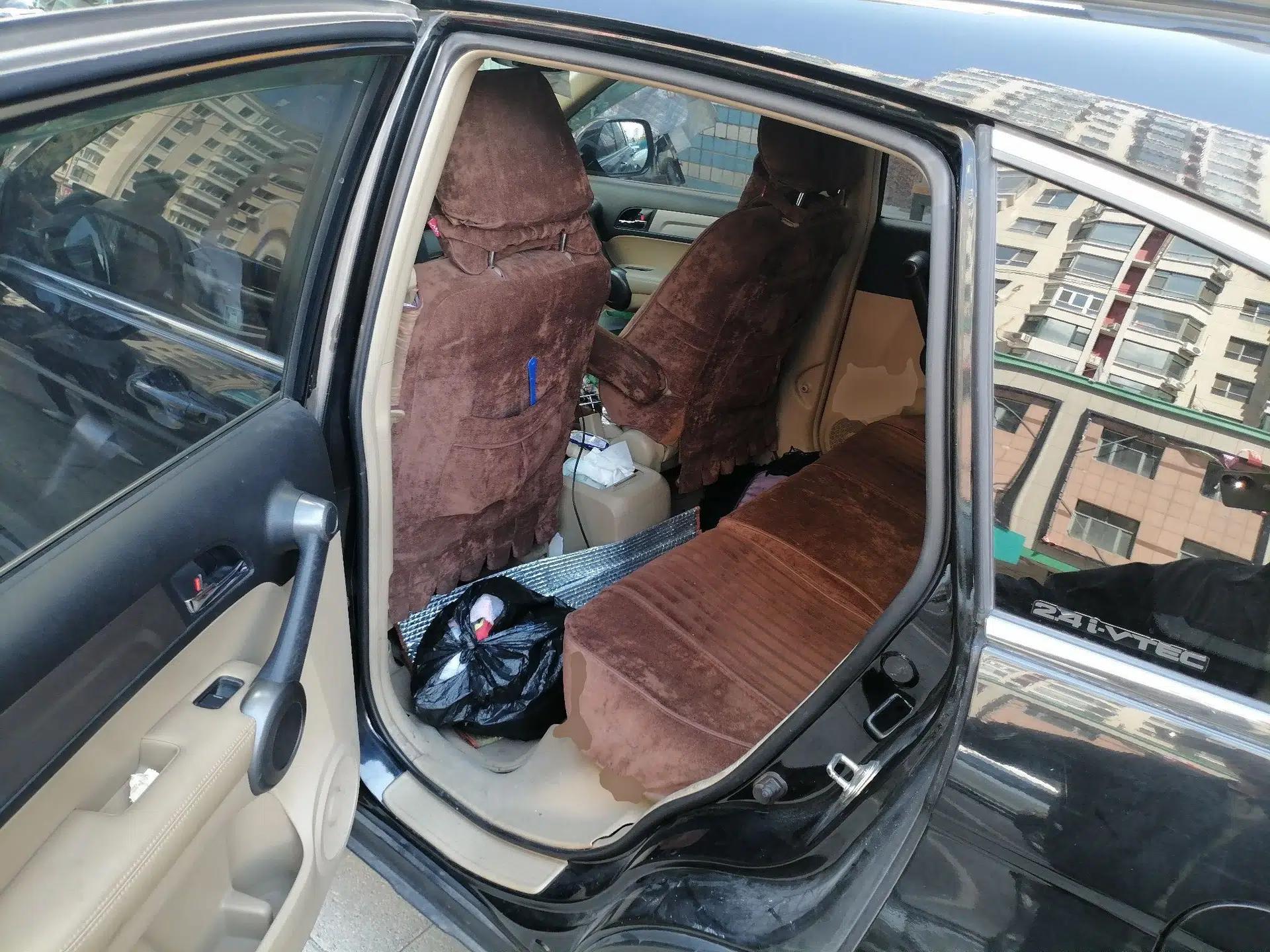 Honda CR-V 2010 2.4L automatic four-wheel drive luxury version — миниатюра 17
