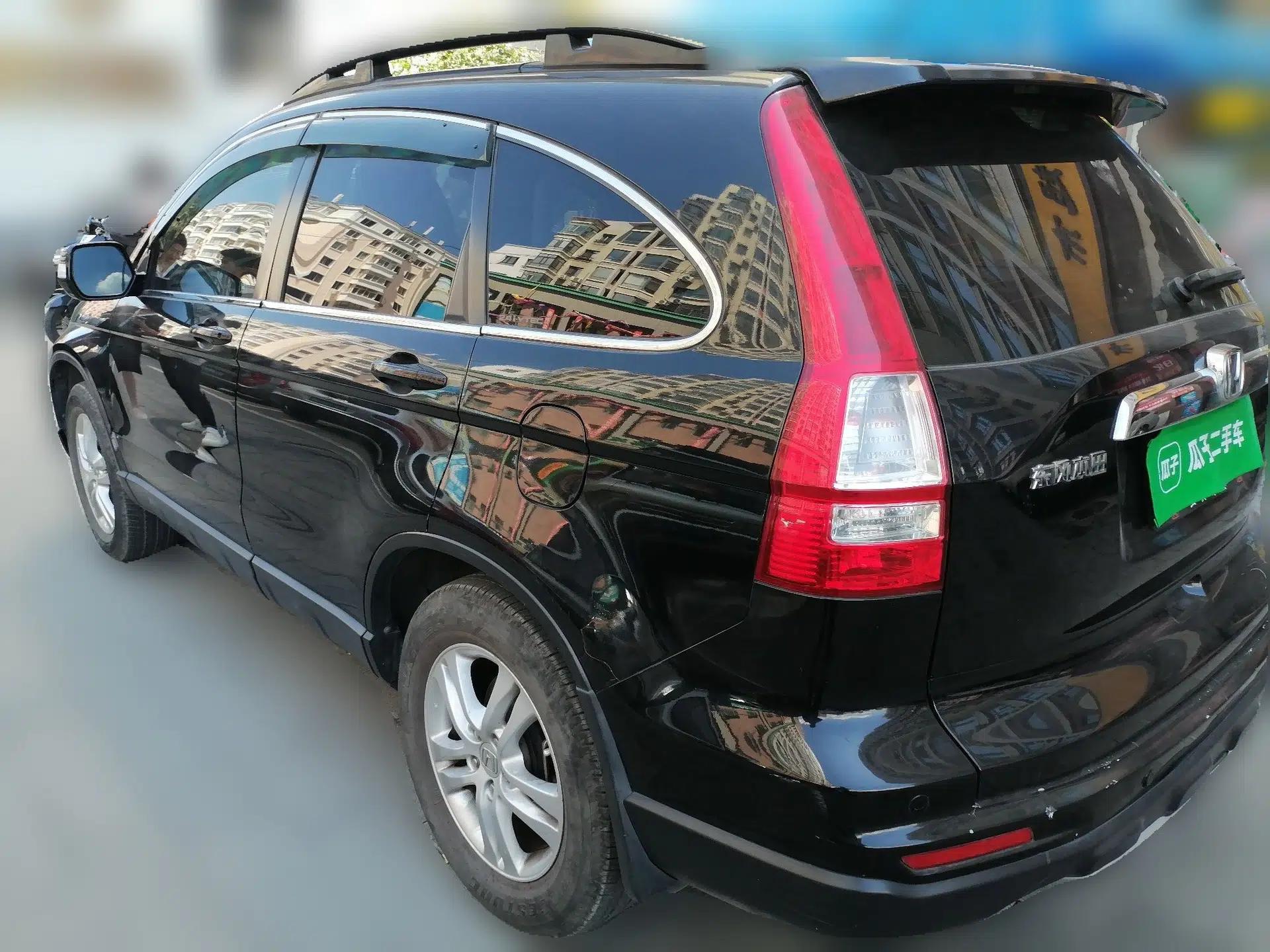 Honda CR-V 2010 2.4L automatic four-wheel drive luxury version — миниатюра 4