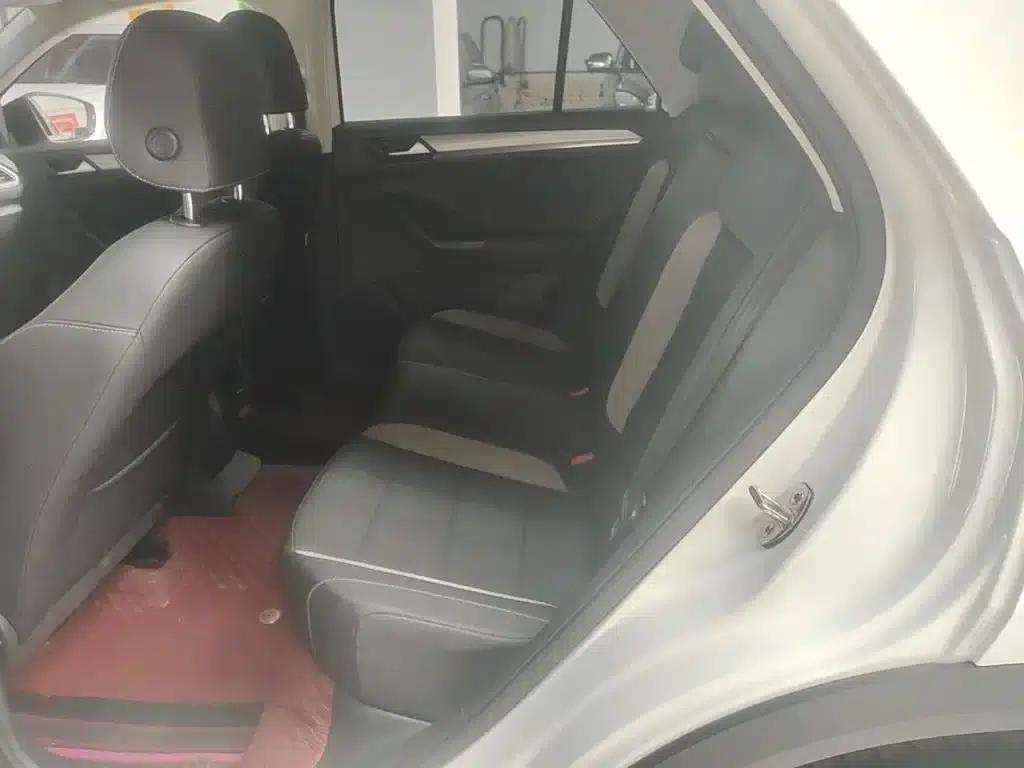 2018 T-ROC 280TSI DSG 2WD Entry-level Model (National V Emission Standard) — миниатюра 17