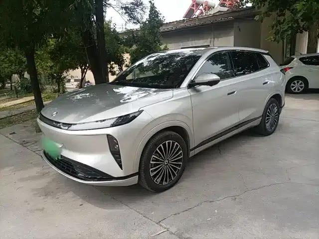 Dongfeng Fengshen L8 2025 Model 185KM Dream Edition