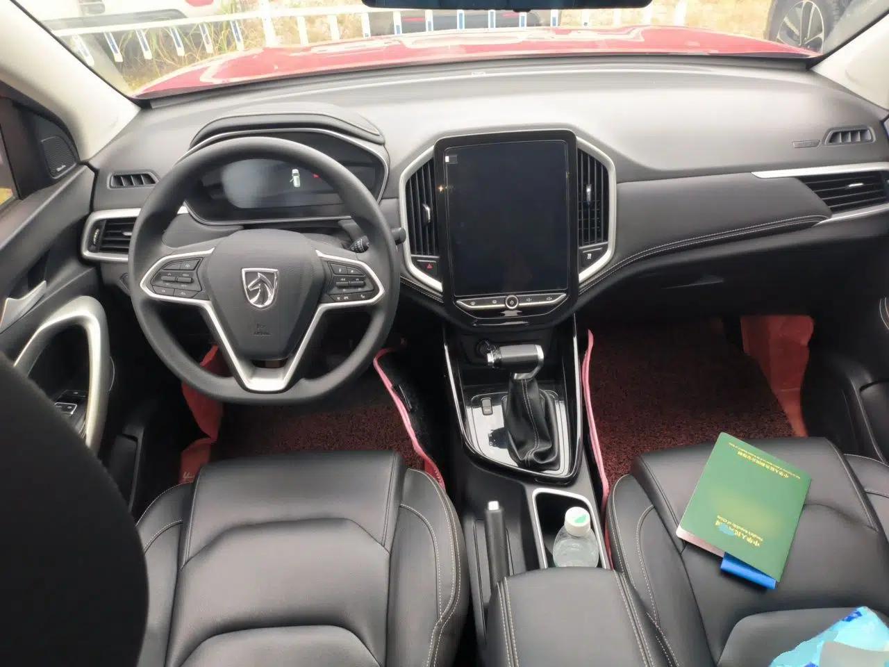 Baojun 530 2020 1.5T CVT Luxury Connected Version 6 Seats — миниатюра 9