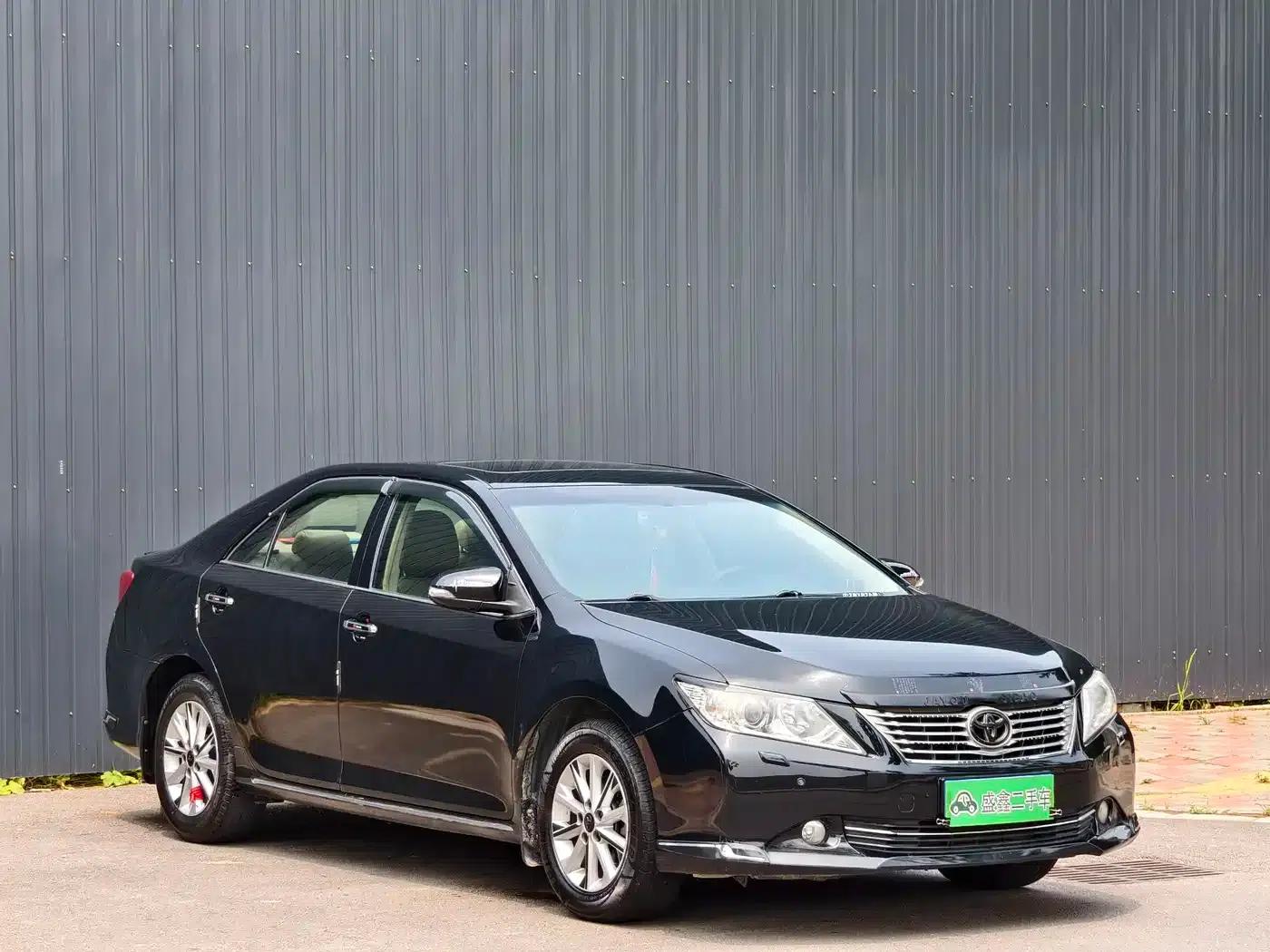 2012 Camry 2.5G Luxury Edition — миниатюра 3