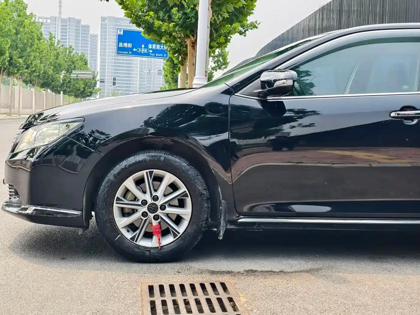 2012 Camry 2.5G Luxury Edition — миниатюра 22