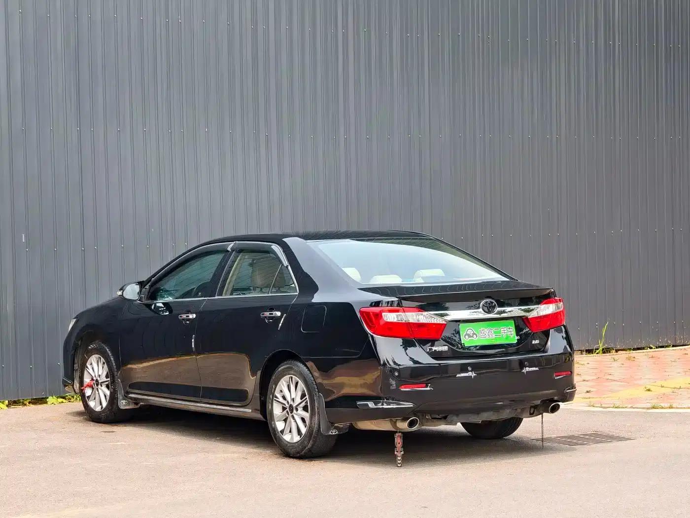 2012 Camry 2.5G Luxury Edition — миниатюра 25