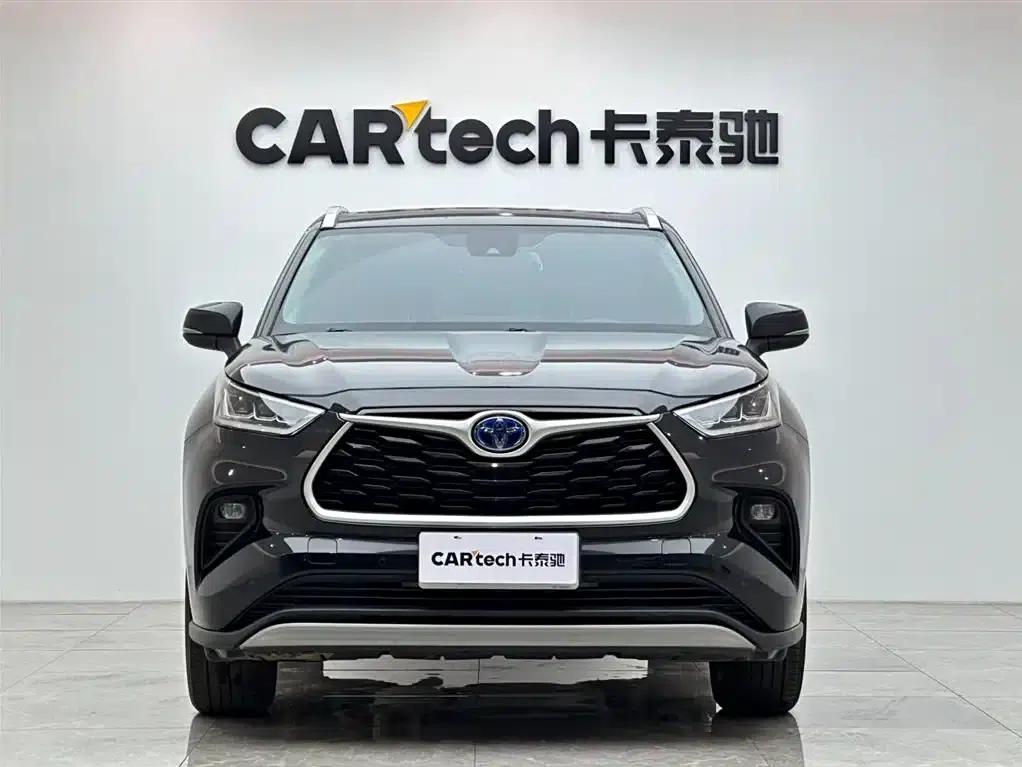 2022 Toyota Highlander Hybrid 2.5L AWD Premium 7-Seater — миниатюра 7