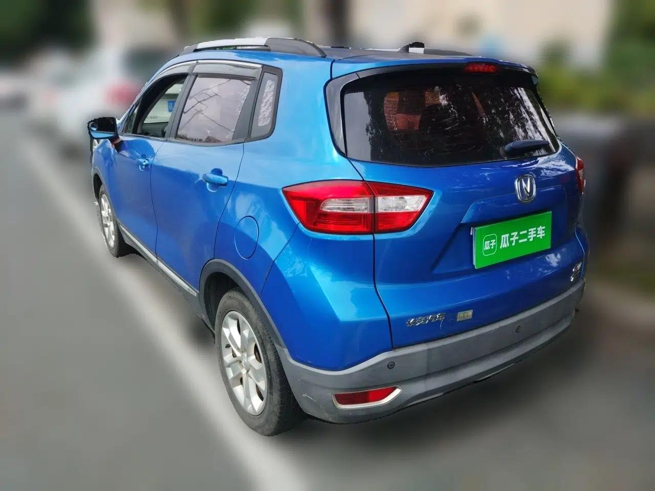 CHANGAN CS15 2016 1.5L Manual Fashion Edition — миниатюра 4