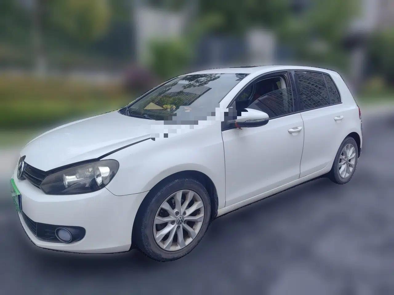 Volkswagen Golf 2014 1.6L Automatic Comfort Model — миниатюра 1