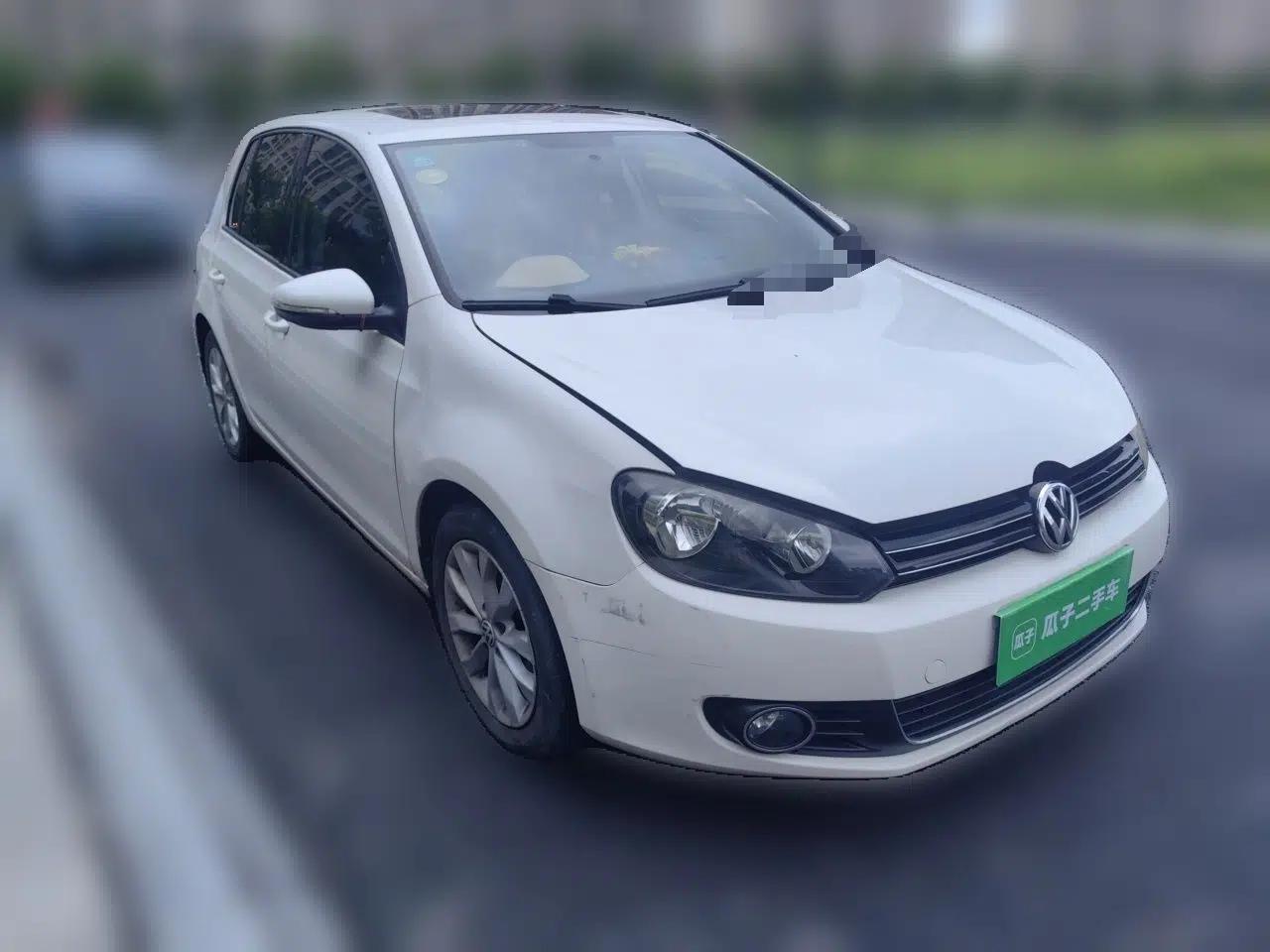 Volkswagen Golf 2014 1.6L Automatic Comfort Model — миниатюра 3