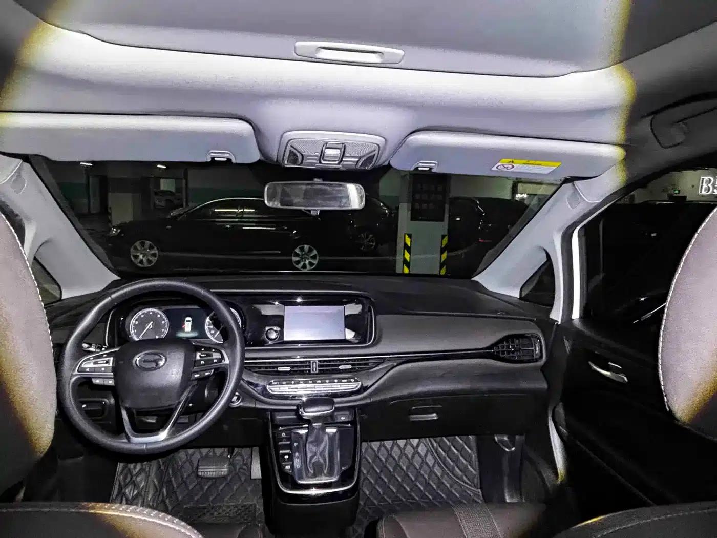 Trumpchi M6 2019 270T Automatic Luxury Edition (7-seater) National V Emission Standard — миниатюра 4