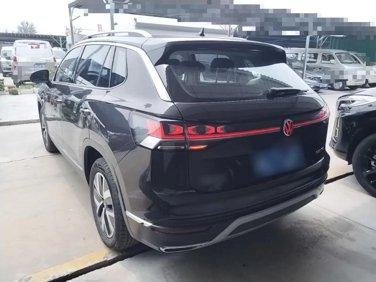 Volkswagen Tayron 2023 330TSI Two-Wheel-Drive Luxury Plus Advanced Version — миниатюра 4
