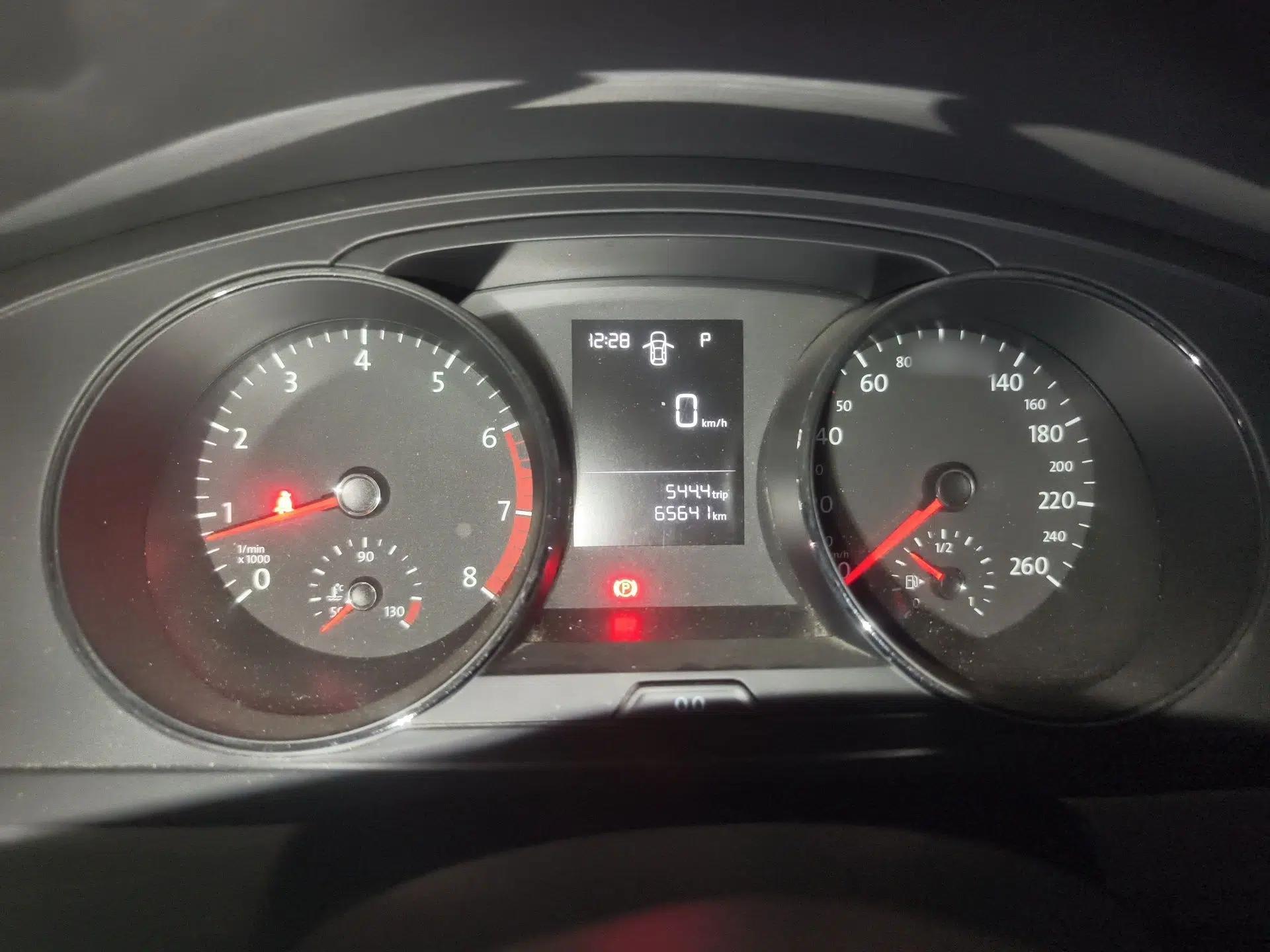 Volkswagen Lamando 2018 230TSI DSG Fashion Edition — миниатюра 10