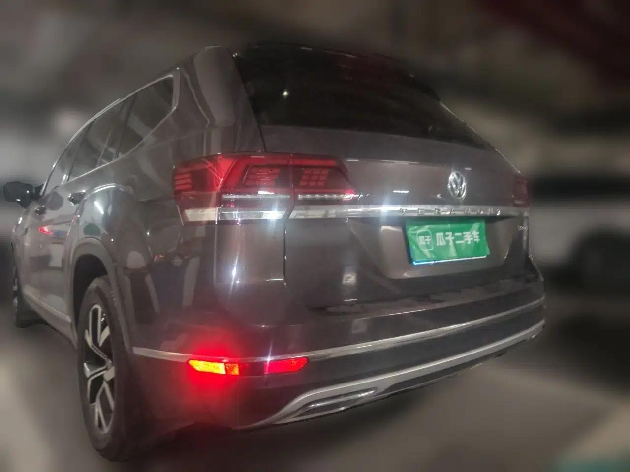 Volkswagen Teramont 2017 380TSI Four-Wheel Drive Luxury Edition — миниатюра 4