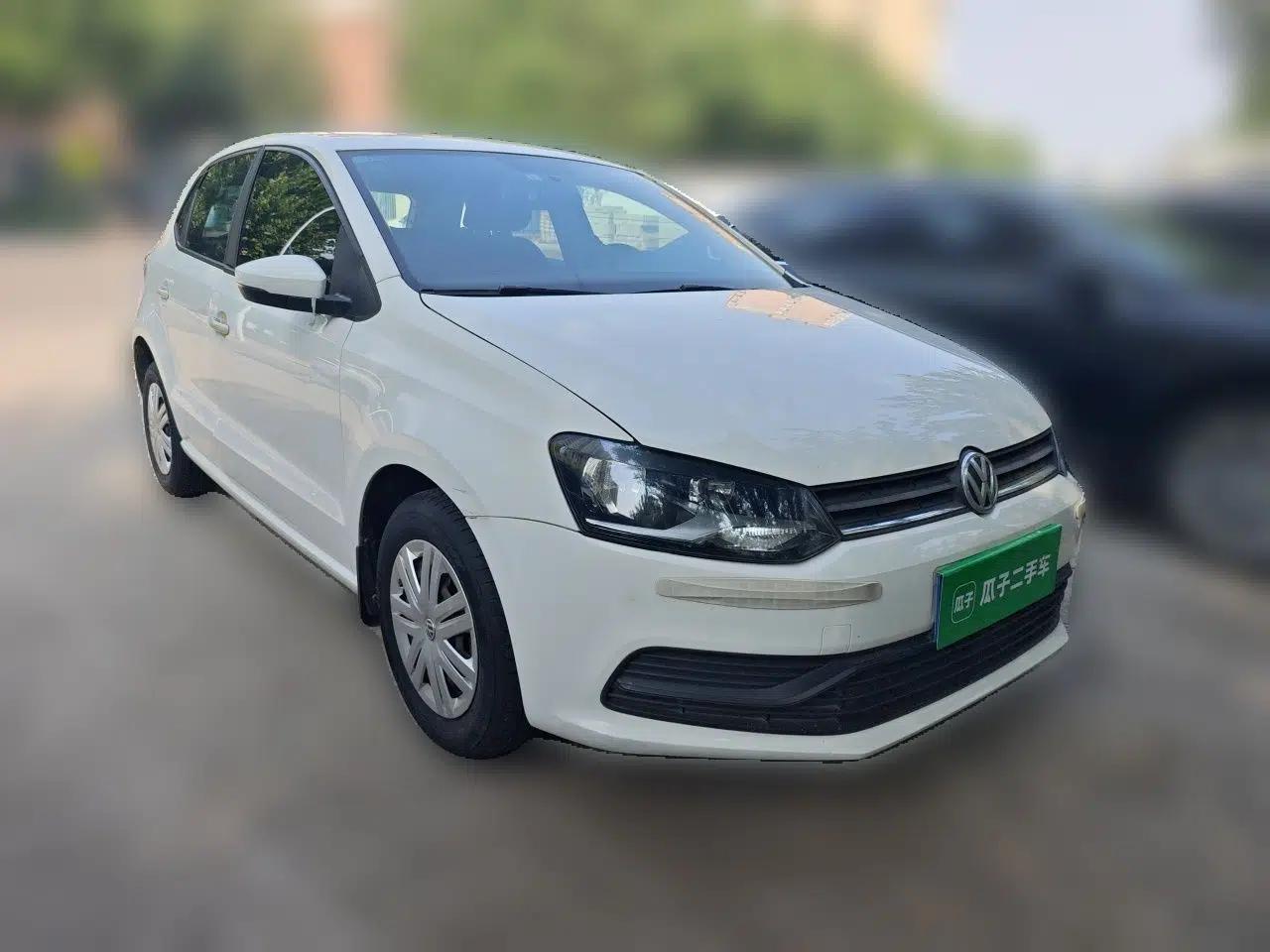 Volkswagen Polo 2016 1.4L Manual Fashion Model — миниатюра 3