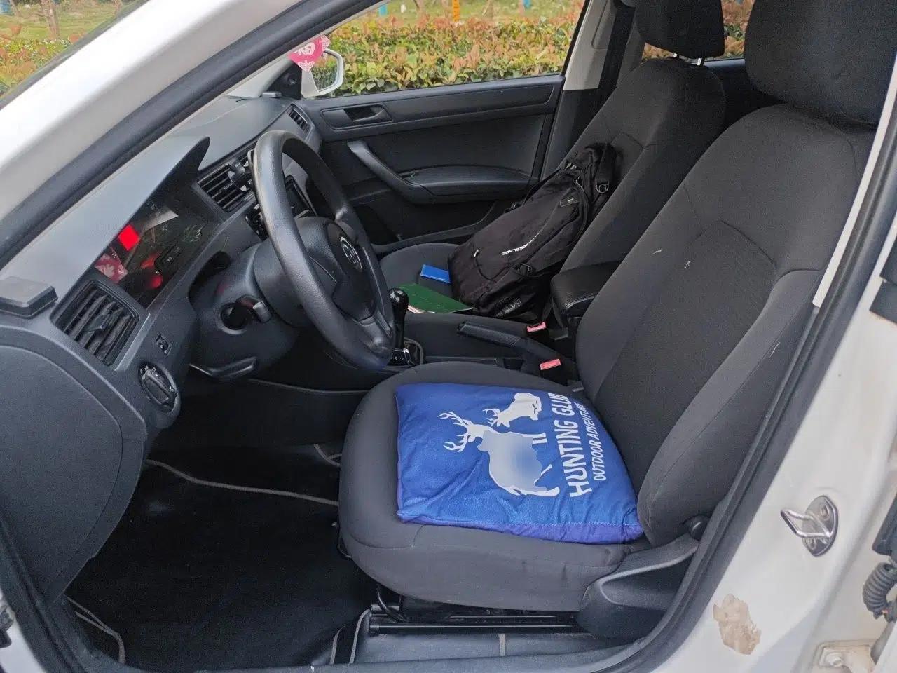 Volkswagen Santana 2015 1.4L Manual Fashion Edition — миниатюра 15