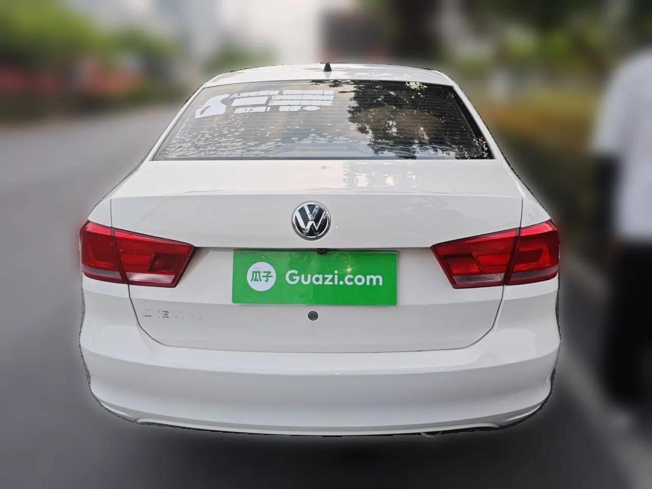 Volkswagen Santana 2015 1.4L Manual Fashion Edition — миниатюра 5