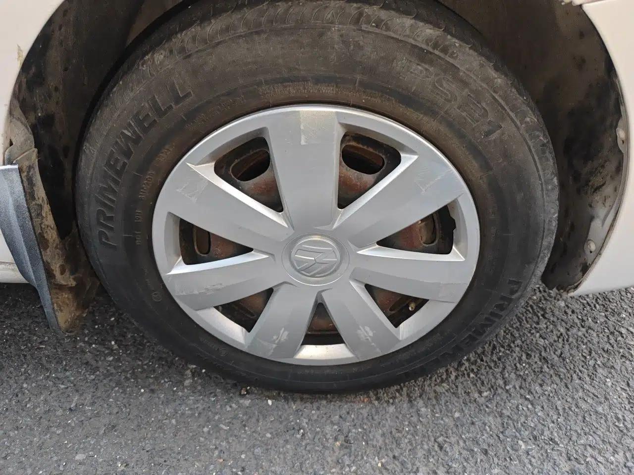 Volkswagen Santana 2015 1.4L Manual Fashion Edition — миниатюра 8