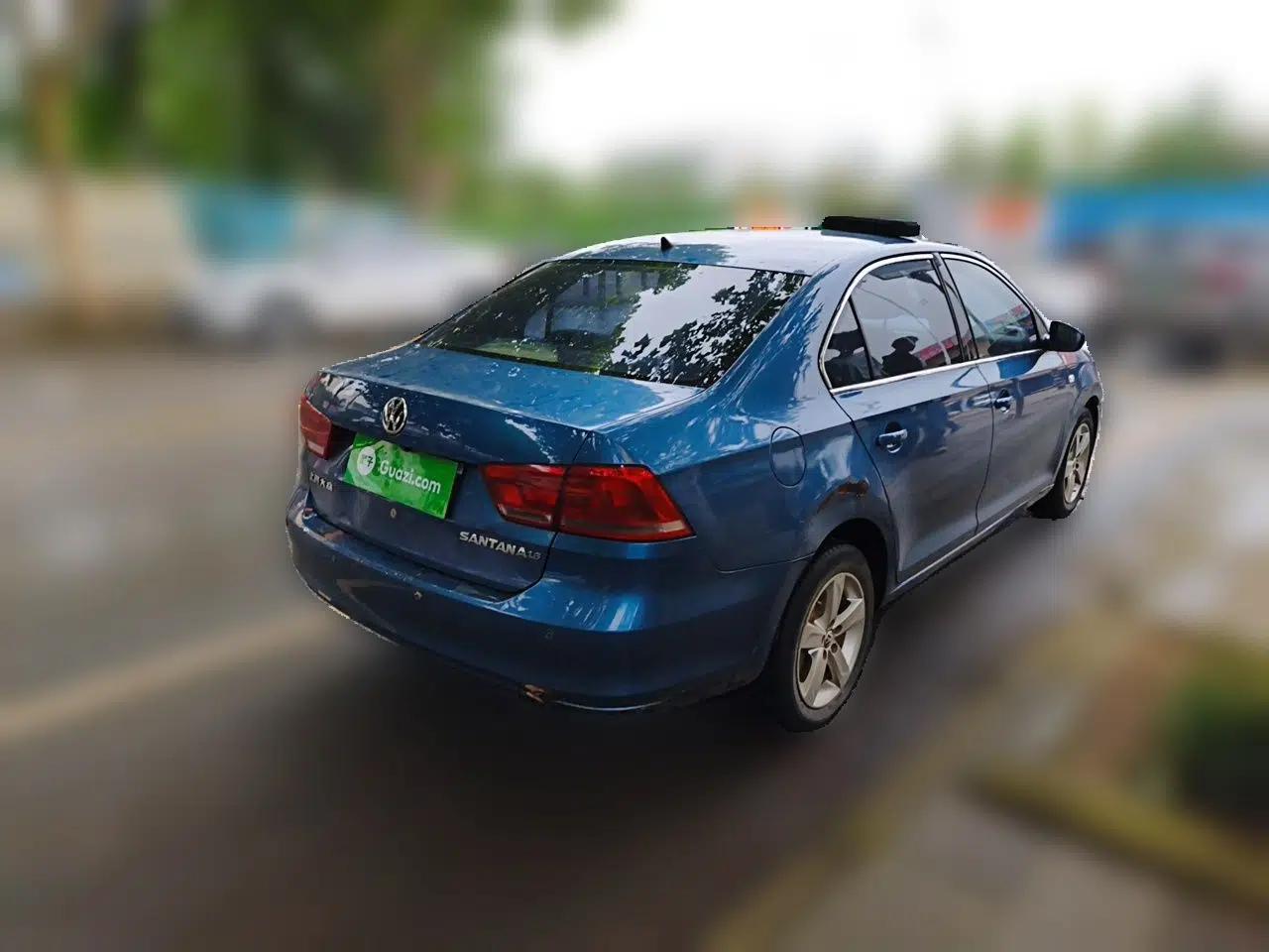 Volkswagen Santana 2013 1.6L Manual Comfort Edition — миниатюра 6
