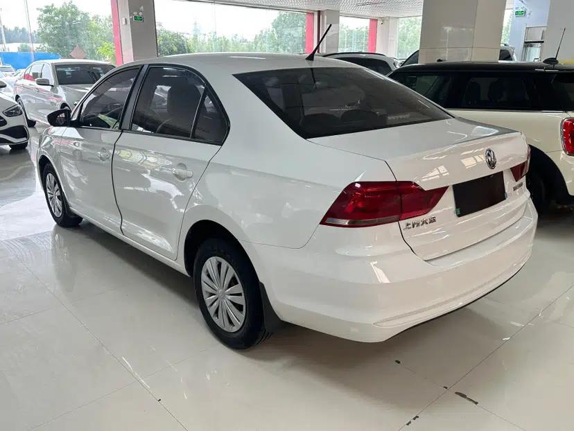 Volkswagen Santana 2021 1.5L Automatic Fashion Edition — миниатюра 2